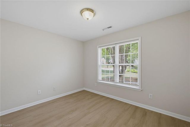 3925 Hickswood Forest Court, High Point, NC 27265