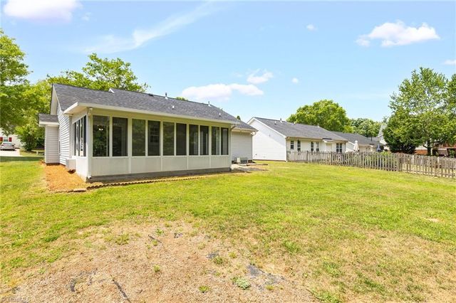 3925 Hickswood Forest Court, High Point, NC 27265