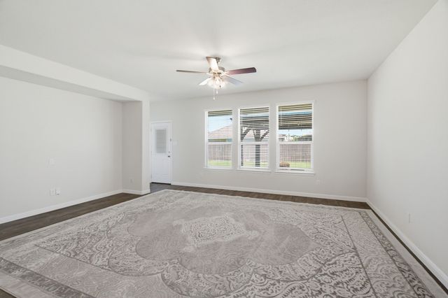 1113 Twin Brooks Lane, Fort Worth, TX 76177