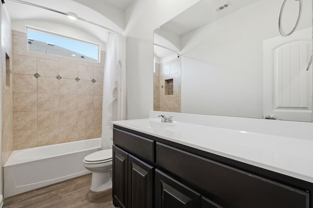 1113 Twin Brooks Lane, Fort Worth, TX 76177