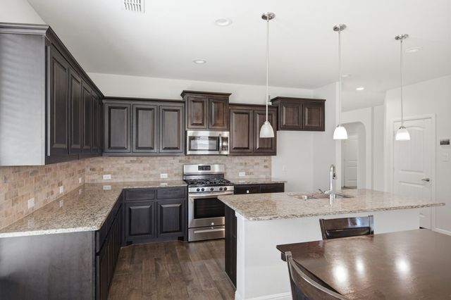 1113 Twin Brooks Lane, Fort Worth, TX 76177