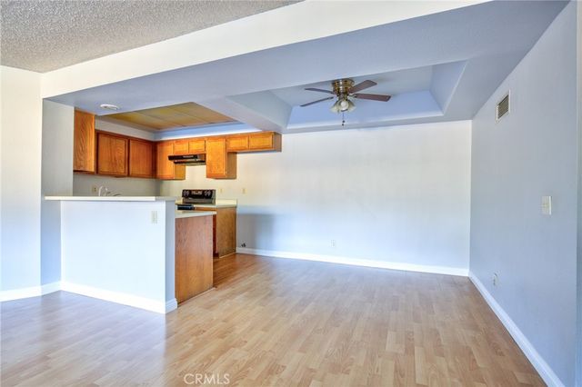 3 Carriage, Pomona, CA 91766