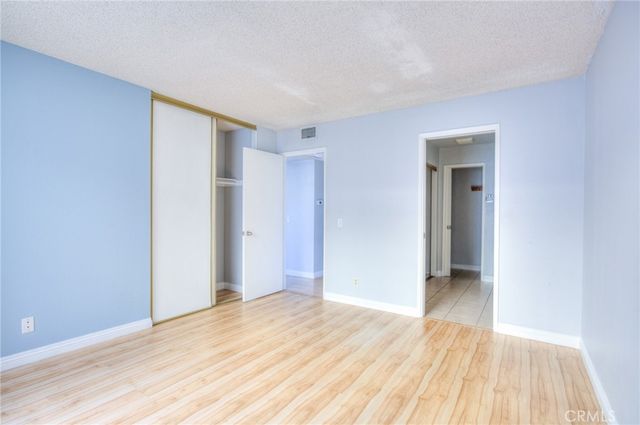 3 Carriage, Pomona, CA 91766