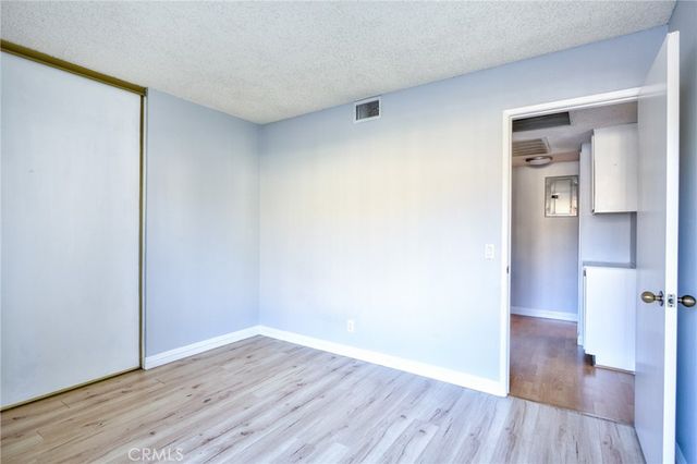 3 Carriage, Pomona, CA 91766