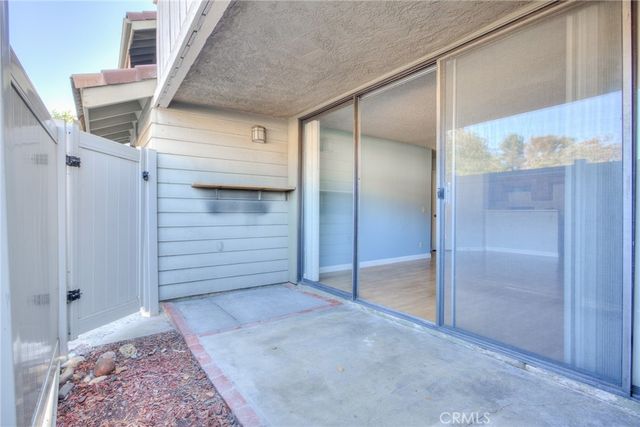 3 Carriage, Pomona, CA 91766