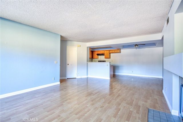 3 Carriage, Pomona, CA 91766