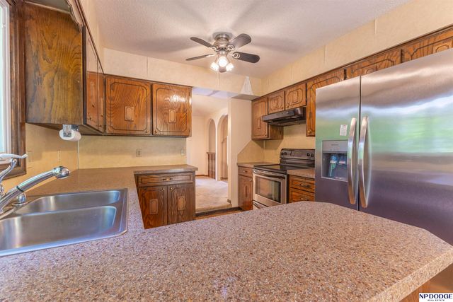 2121 N 129th Street, Omaha, NE 68164
