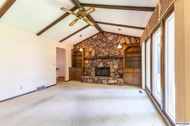 2121 N 129th Street, Omaha, NE 68164