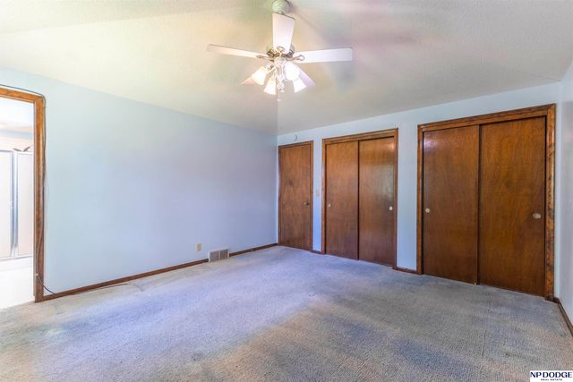 2121 N 129th Street, Omaha, NE 68164