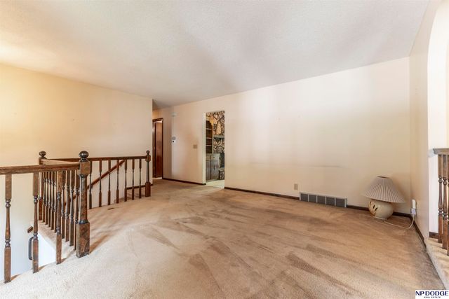 2121 N 129th Street, Omaha, NE 68164