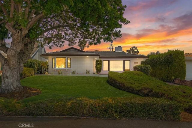 2112 Via Pacheco, Palos Verdes Estates, CA 90274