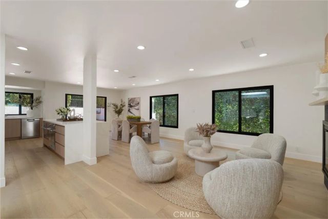 2112 Via Pacheco, Palos Verdes Estates, CA 90274