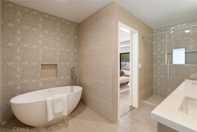 2112 Via Pacheco, Palos Verdes Estates, CA 90274