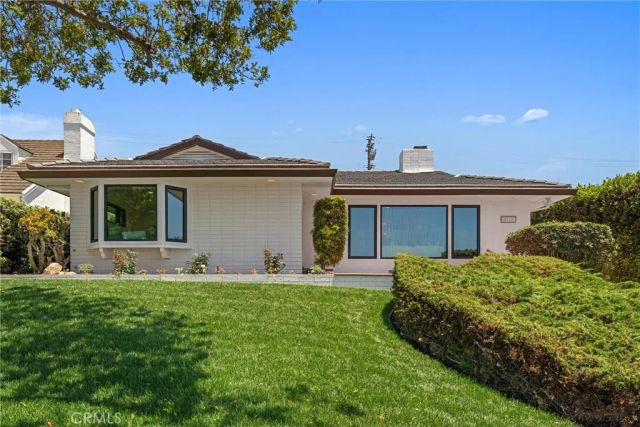 2112 Via Pacheco, Palos Verdes Estates, CA 90274