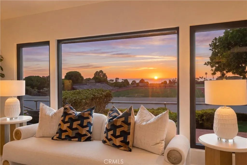 2112 Via Pacheco, Palos Verdes Estates, CA 90274