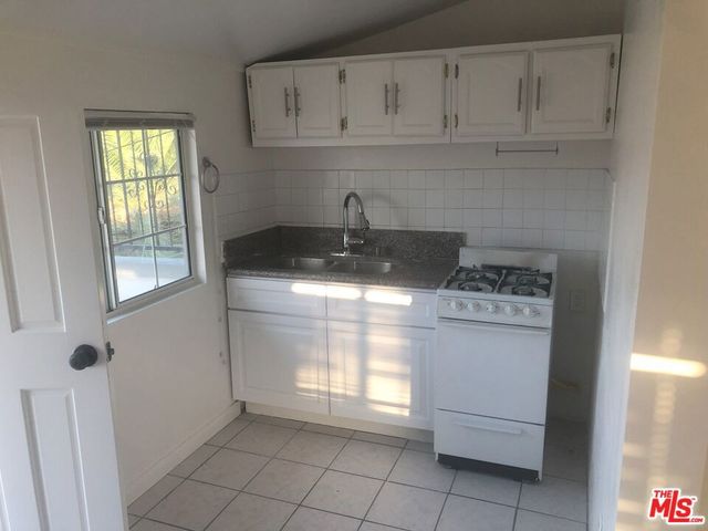 1457 Allison Avenue, Los Angeles, CA 90026