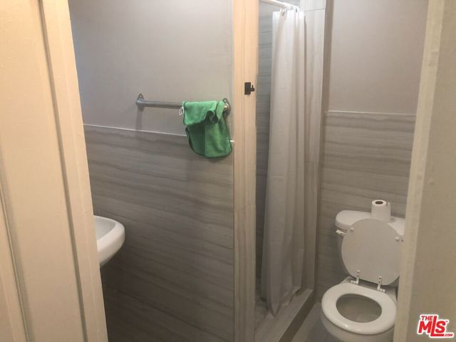 1457 Allison Avenue, Los Angeles, CA 90026