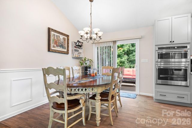 138 Valley Glen Drive, Troutman, NC 28166
