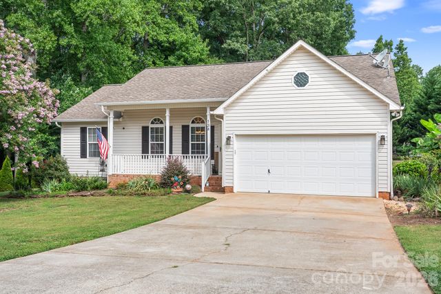 138 Valley Glen Drive, Troutman, NC 28166
