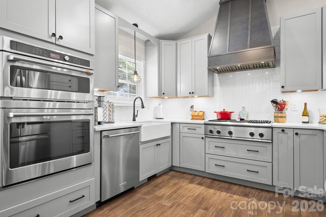 138 Valley Glen Drive, Troutman, NC 28166