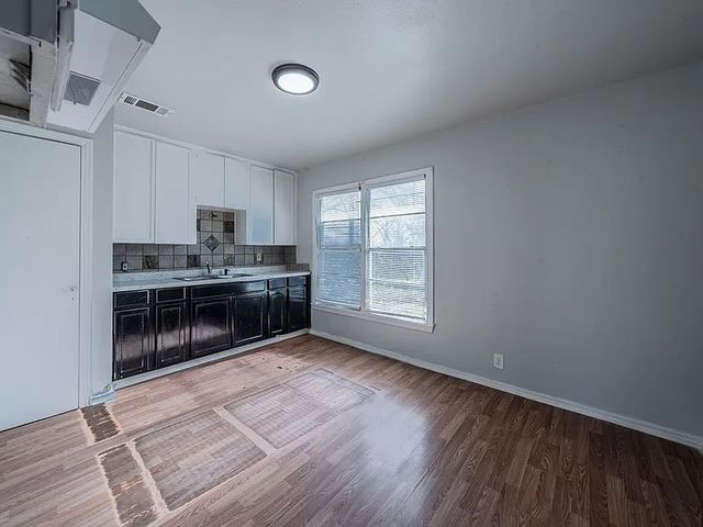 7477 Aberdeen Drive, Fort Worth, TX 76116