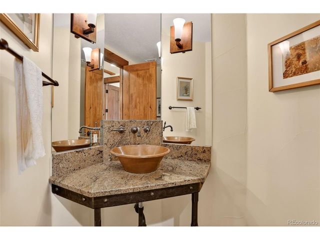 524 Humphrey Dr, Evergreen, CO 80439