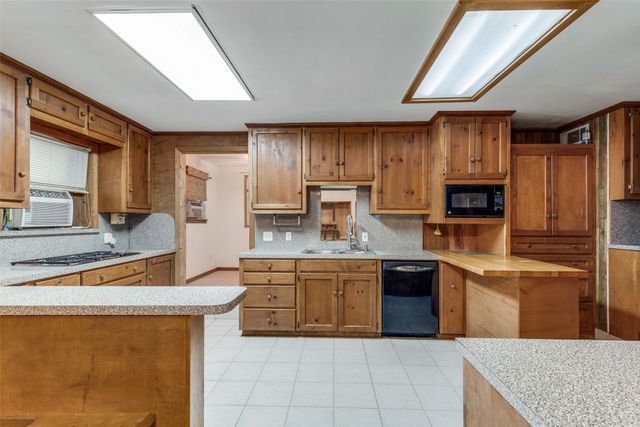 4314 Western Street, Dallas, TX 75211