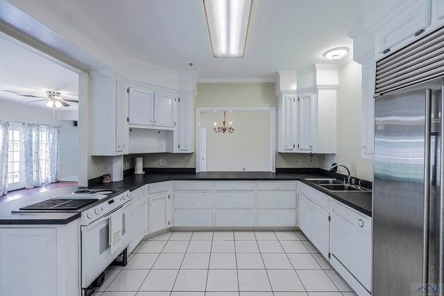 526 South French Quarter Drive, Houma, LA 70364