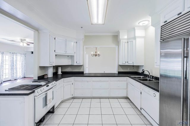 526 South French Quarter Drive, Houma, LA 70364