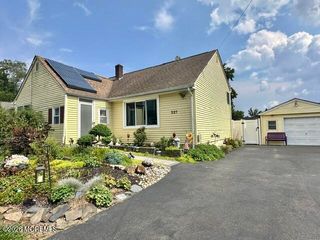 227 Old Stage Road, Spotswood, NJ 08884