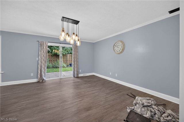 237 Butternut Lane, Berea, OH 44017