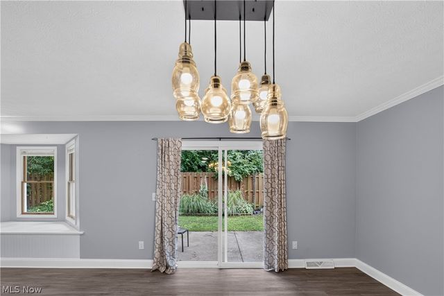 237 Butternut Lane, Berea, OH 44017