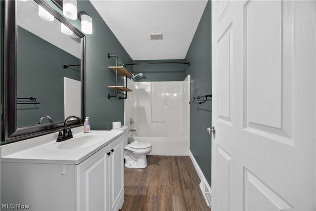 237 Butternut Lane, Berea, OH 44017