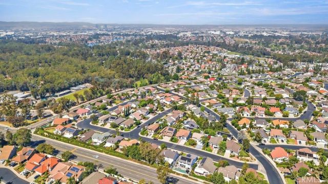 22141 Comanche, Lake Forest, CA 92630