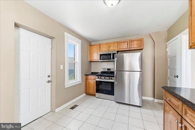 712 PUSEY AVE, Collingdale, PA 19023
