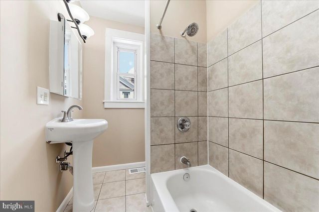 712 PUSEY AVE, Collingdale, PA 19023