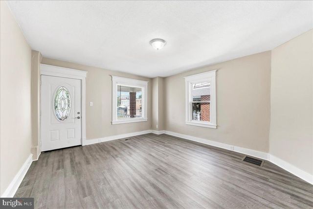 712 PUSEY AVE, Collingdale, PA 19023