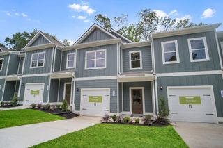 107 Ironhorse Way, Dickson, TN 37055
