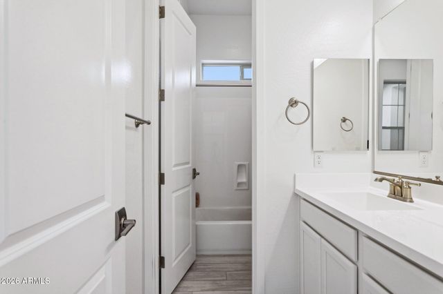 8134 E JASMINE Street, Mesa, AZ 85207