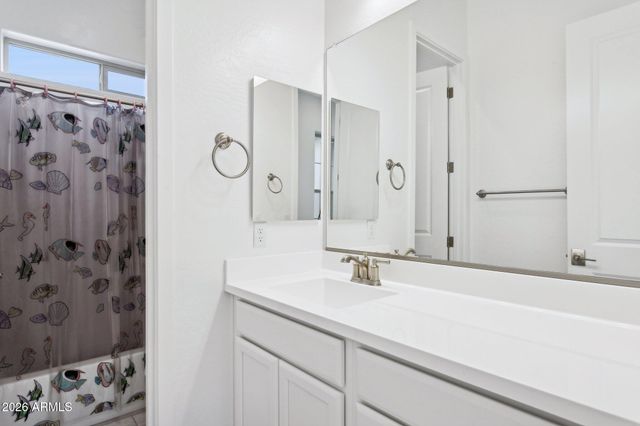 8134 E JASMINE Street, Mesa, AZ 85207