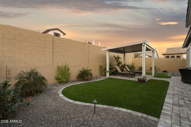 8134 E JASMINE Street, Mesa, AZ 85207