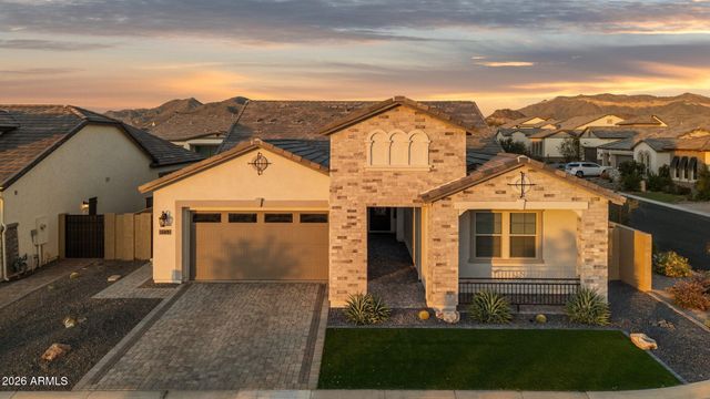 8134 E JASMINE Street, Mesa, AZ 85207