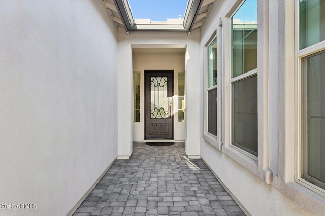 8134 E JASMINE Street, Mesa, AZ 85207