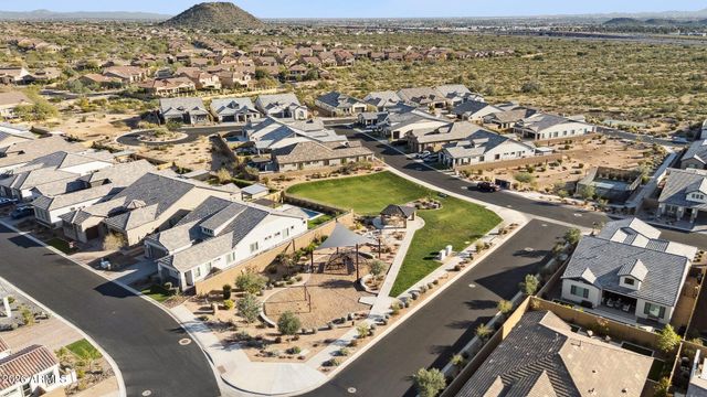 8134 E JASMINE Street, Mesa, AZ 85207