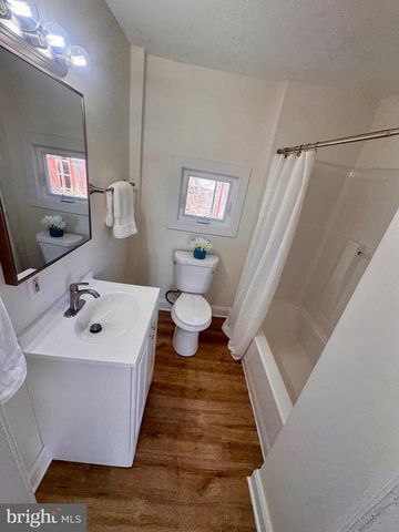 821 LARKIN, New Castle, DE 19720