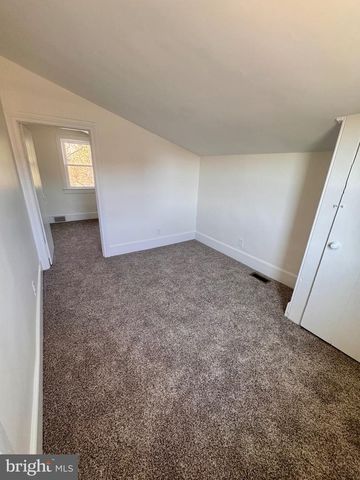 821 LARKIN, New Castle, DE 19720