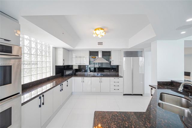3301 NE 183rd St 1209, Aventura, FL 33160
