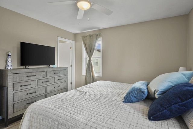 1418 S Walnut Street, Janesville, WI 53546