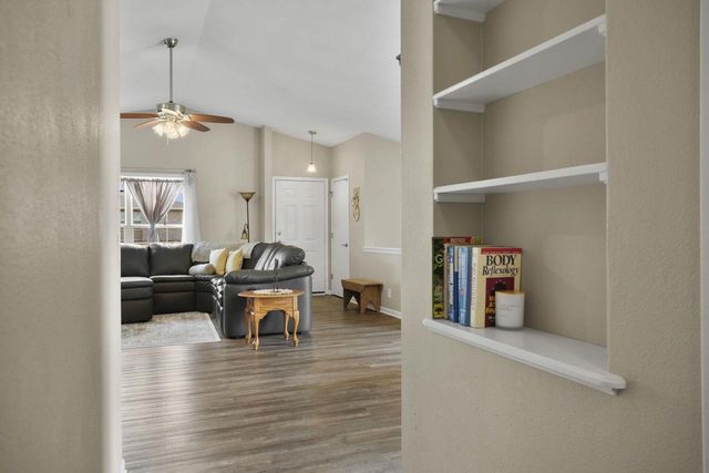 1418 S Walnut Street, Janesville, WI 53546