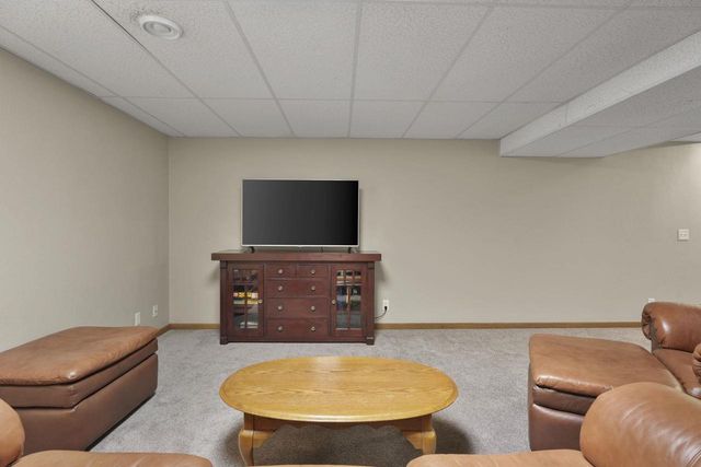 1418 S Walnut Street, Janesville, WI 53546